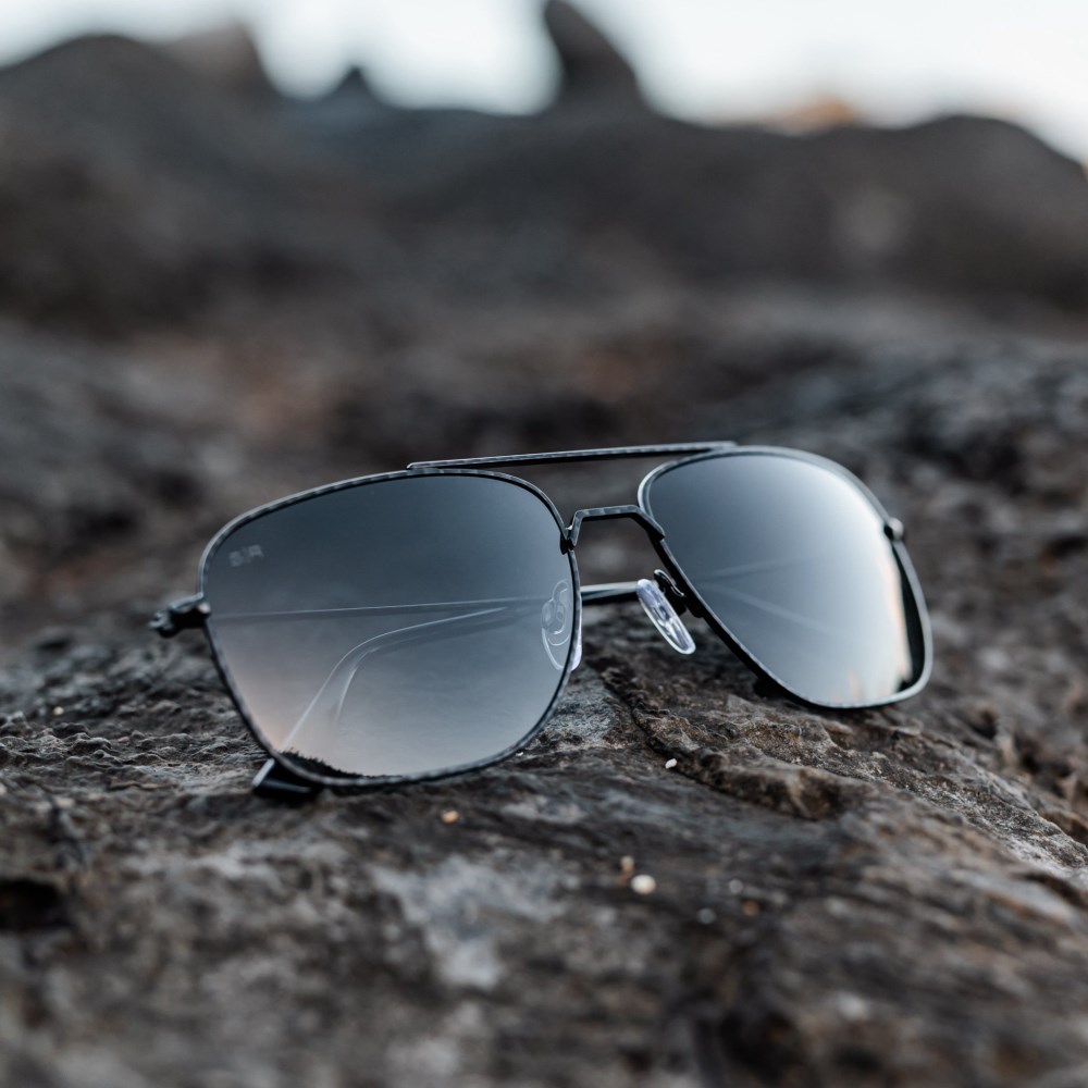 Shady Rays Navigator - Carbon Fiber - Pro-polarized