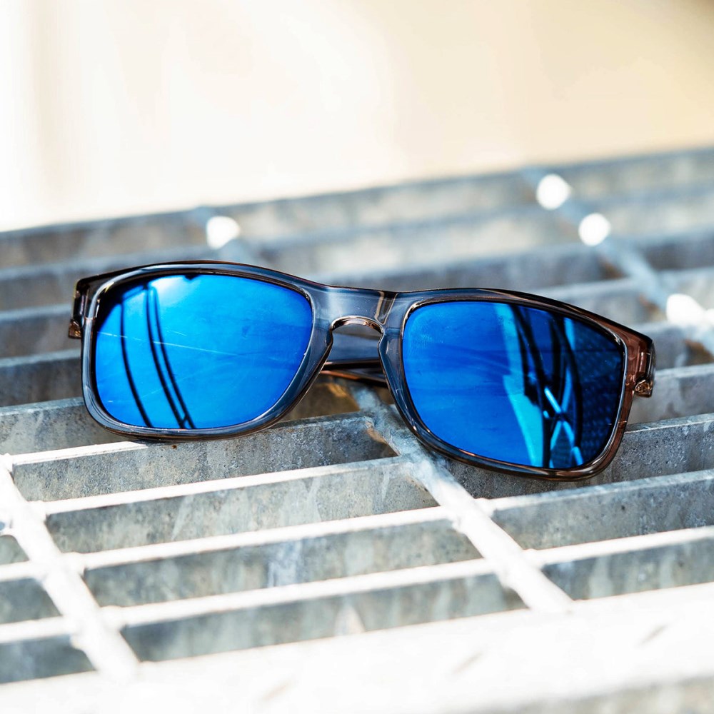 Shady Rays Titan - Navy Smoke - Original Polarized